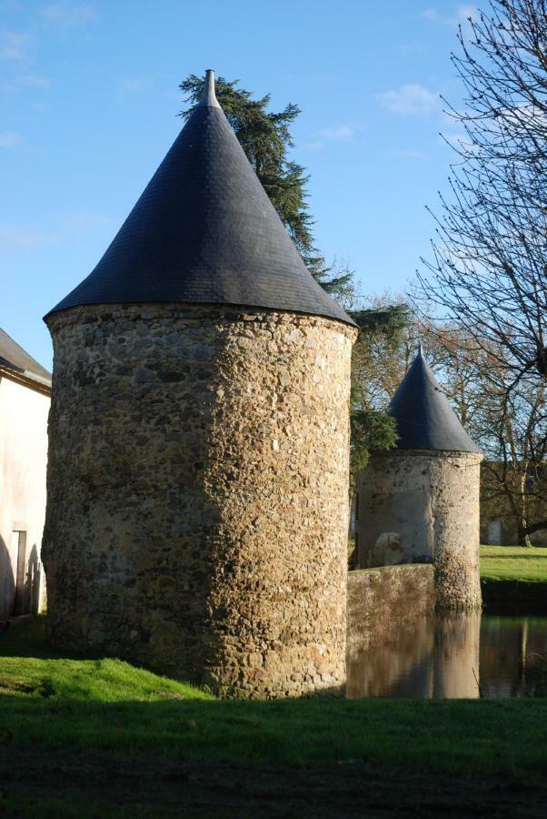 Logis De La Helberdiere Cosse-en-Champagne Luaran gambar