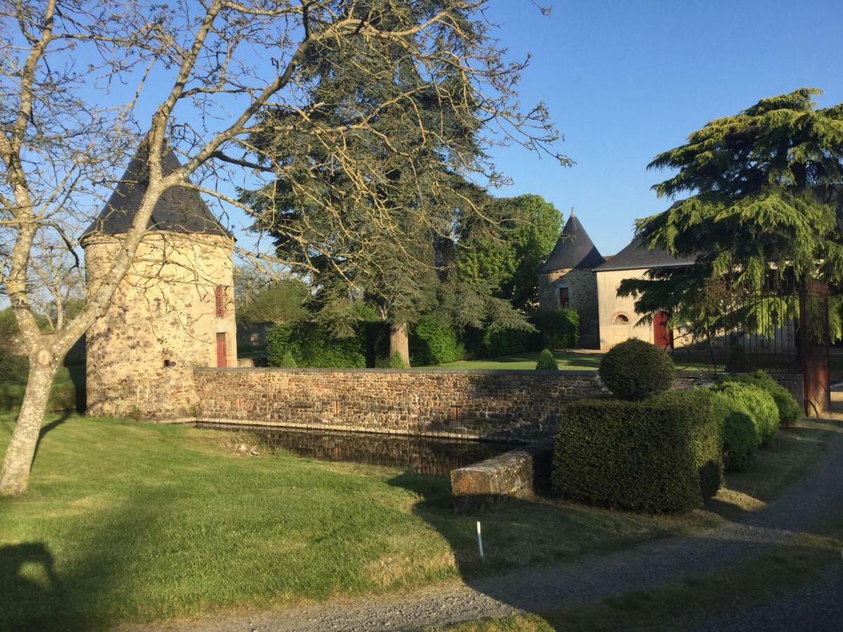 Logis De La Helberdiere Cosse-en-Champagne Luaran gambar
